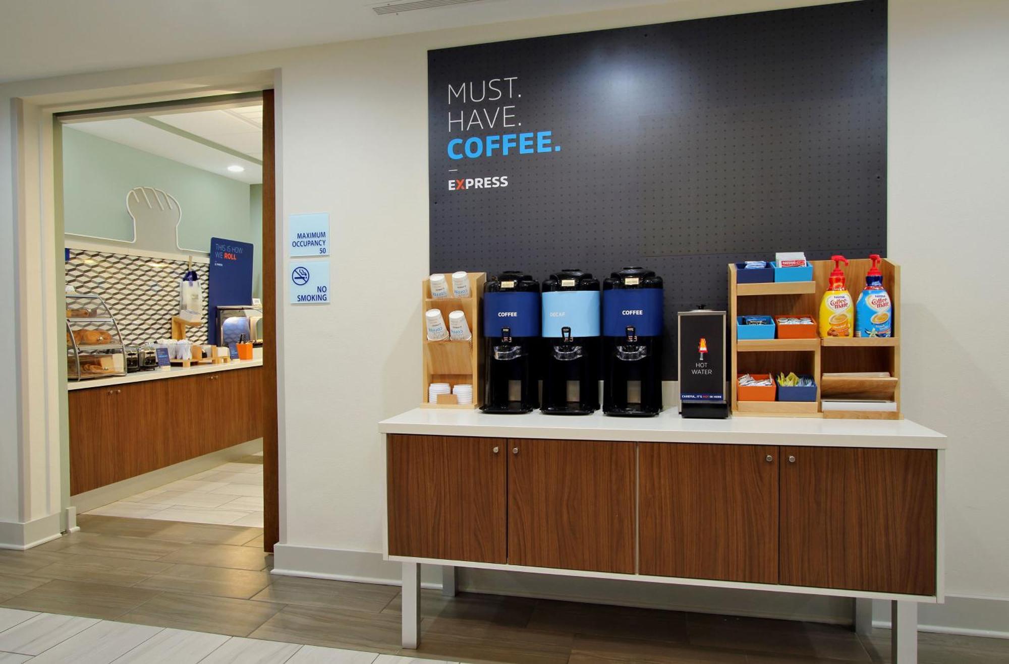 Holiday Inn Express Calgary South By Ihg Kültér fotó