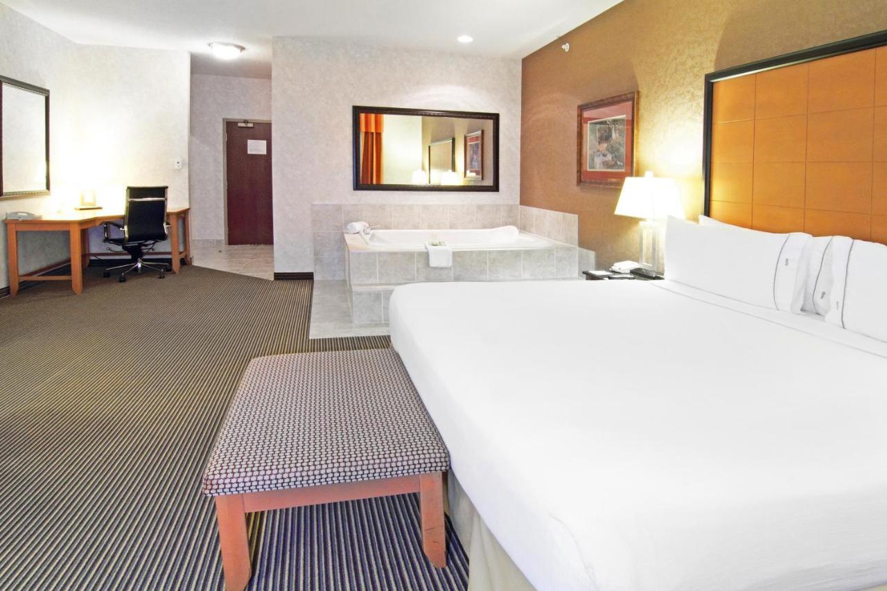 Holiday Inn Express Calgary South By Ihg Kültér fotó
